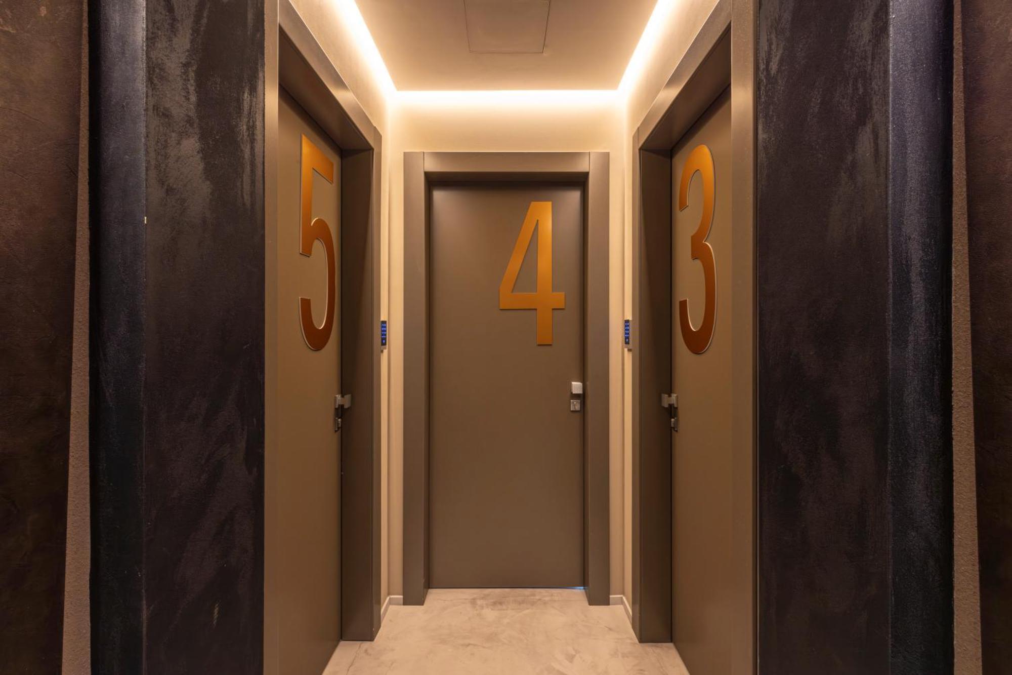 Milestone (Adults Only) Bed & Breakfast Quartu Sant'Elena Exterior photo