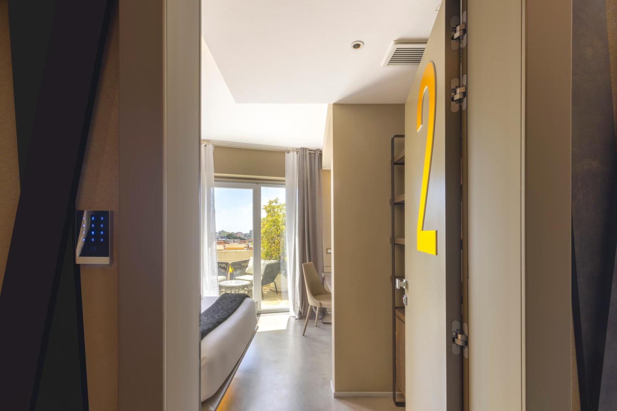 Milestone (Adults Only) Bed & Breakfast Quartu Sant'Elena Exterior photo