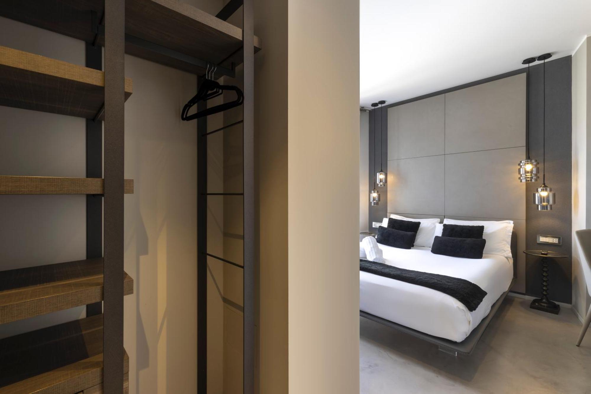 Milestone (Adults Only) Bed & Breakfast Quartu Sant'Elena Exterior photo